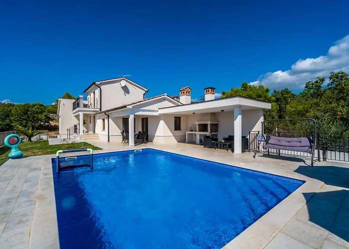 Vanda וילה Diminići